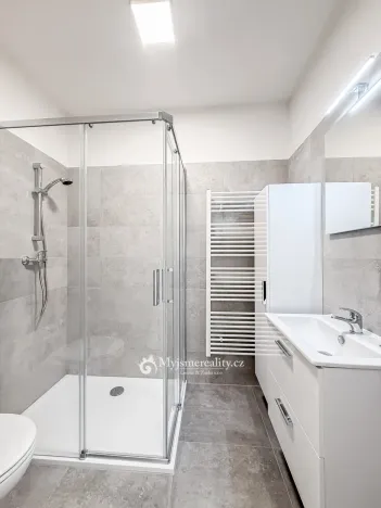 Pronájem bytu 2+kk, Znojmo, Vančurova, 48 m2
