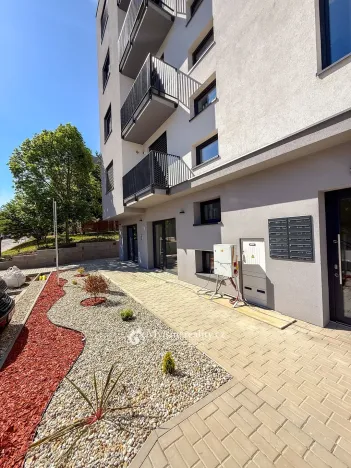 Pronájem bytu 2+kk, Znojmo, Vančurova, 48 m2