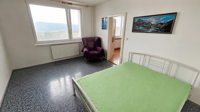 Prodej bytu 1+1, Ústí nad Labem - Severní Terasa, Kmochova, 34 m2