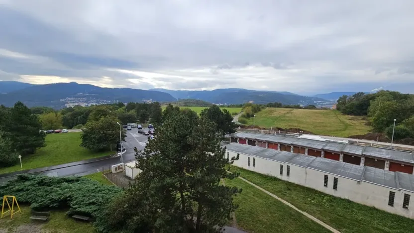 Prodej bytu 1+1, Ústí nad Labem - Severní Terasa, Kmochova, 34 m2