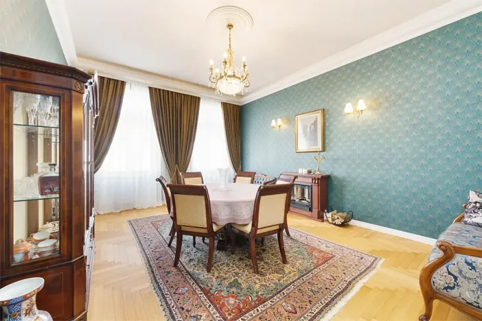 Prodej bytu 3+1, Karlovy Vary, Vítězná, 89 m2