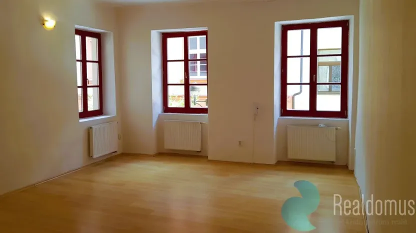 Pronájem kanceláře, České Budějovice, Dr. Stejskala, 59 m2