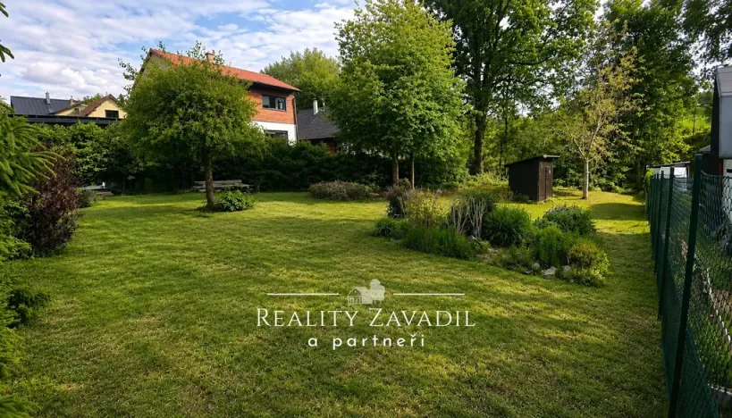 Prodej pozemku pro bydlení, Babice, 743 m2