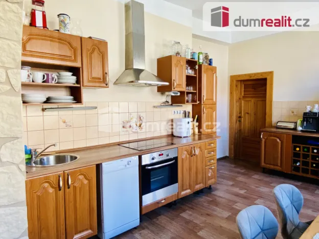 Prodej bytu 2+kk, Mariánské Lázně, Husova, 68 m2