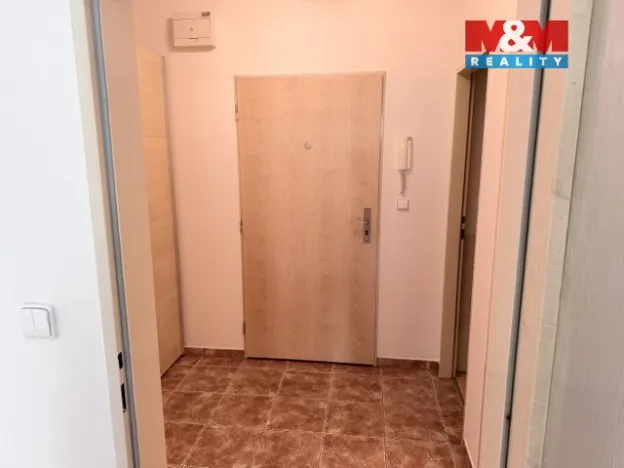 Pronájem bytu 1+kk, Praha - Čakovice, Marty Krásové, 34 m2