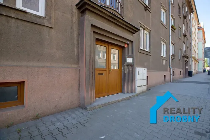 Prodej bytu 2+1, Děčín, Podmokelská, 53 m2