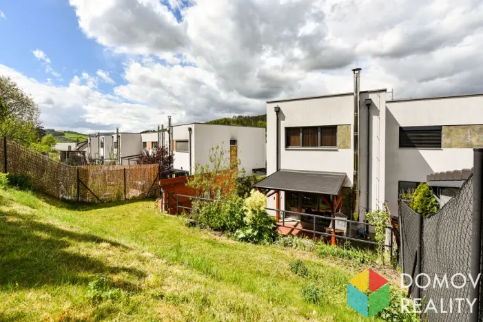 Pronájem bytu 3+kk, Králův Dvůr, Tři Vršky, 95 m2