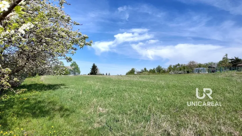 Prodej pozemku, Benešov, 5776 m2