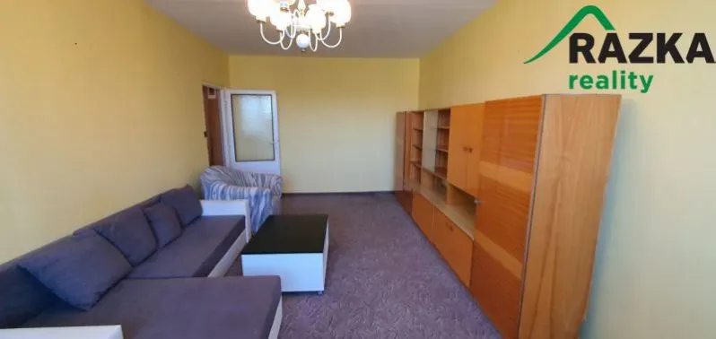Pronájem bytu 2+1, Mariánské Lázně - Úšovice, Školní náměstí, 61 m2
