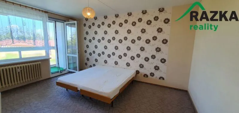 Pronájem bytu 2+1, Mariánské Lázně - Úšovice, Školní náměstí, 61 m2