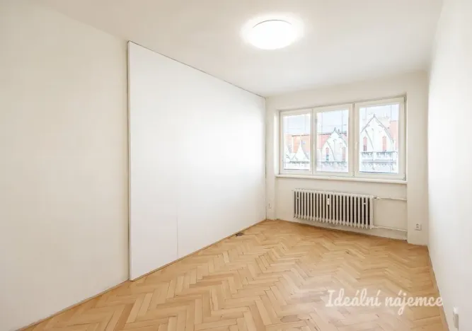 Pronájem bytu 2+1, Praha - Vinohrady, Vinohradská, 69 m2