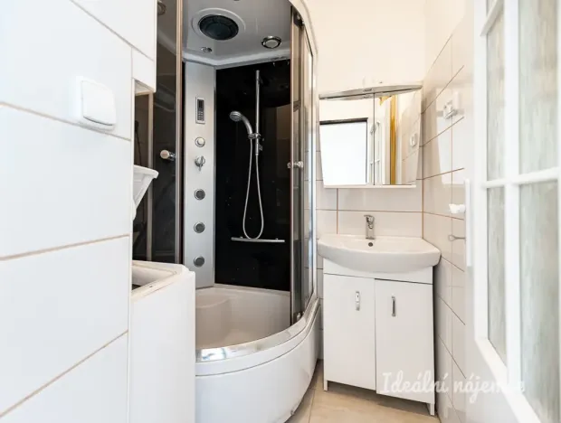 Pronájem bytu 2+1, Praha - Vinohrady, Vinohradská, 69 m2