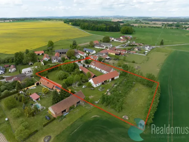 Prodej apartmánu, Skrýchov u Malšic - Dudov, 726 m2