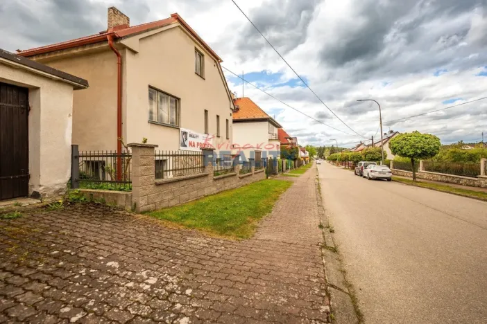 Prodej rodinného domu, Hluboká nad Vltavou, Smetanova, 196 m2