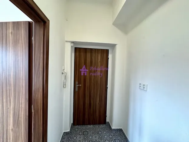 Pronájem bytu 1+kk, Olomouc - Hodolany, Zeyerova, 20 m2