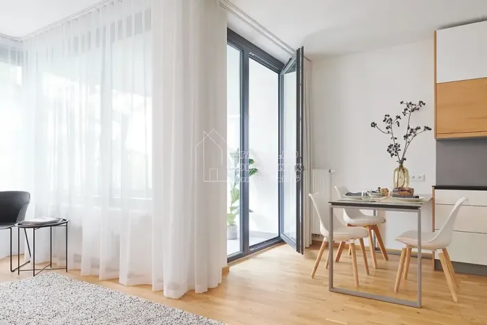 Pronájem bytu 1+kk, Praha - Střížkov, Střížkovská, 42 m2