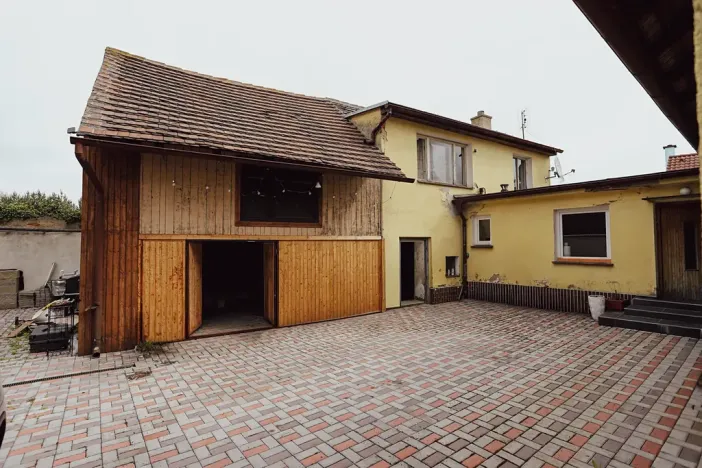 Prodej vícegeneračního domu, Malíkovice, 210 m2
