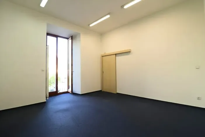 Pronájem kanceláře, Brno, Cejl, 21 m2