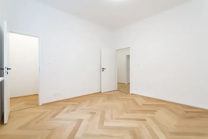 Prodej bytu 4+kk, Praha - Vršovice, Vršovická, 80 m2