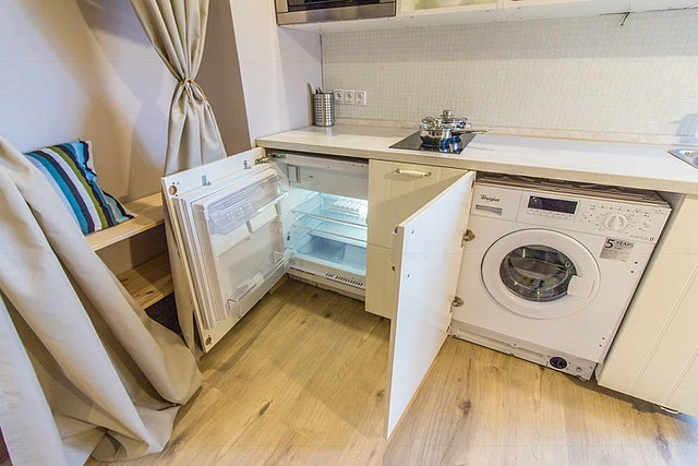 Pronájem bytu 1+kk, Praha - Holešovice, Plynární, 25 m2