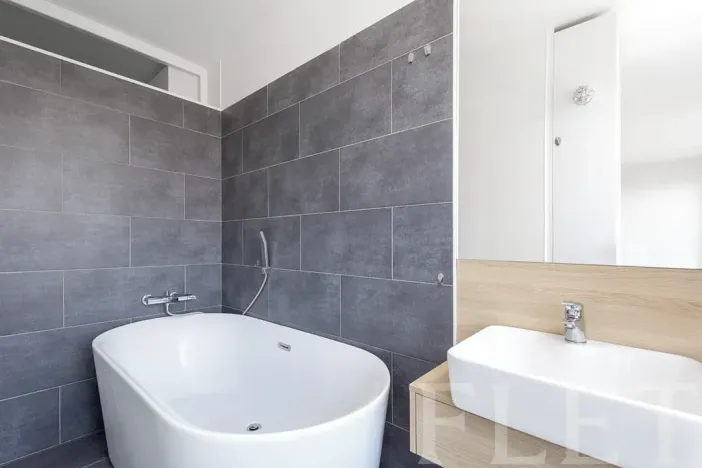 Pronájem bytu 1+kk, Praha - Záběhlice, Topolová, 31 m2