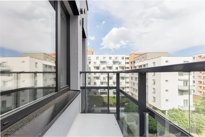 Pronájem bytu 1+kk, Praha - Kamýk, Hodkovická, 35 m2