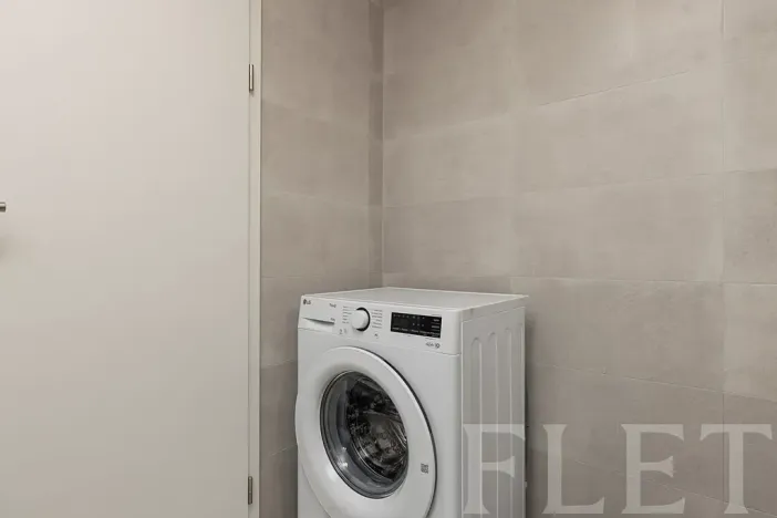 Pronájem bytu 1+kk, Praha - Kamýk, Hodkovická, 35 m2