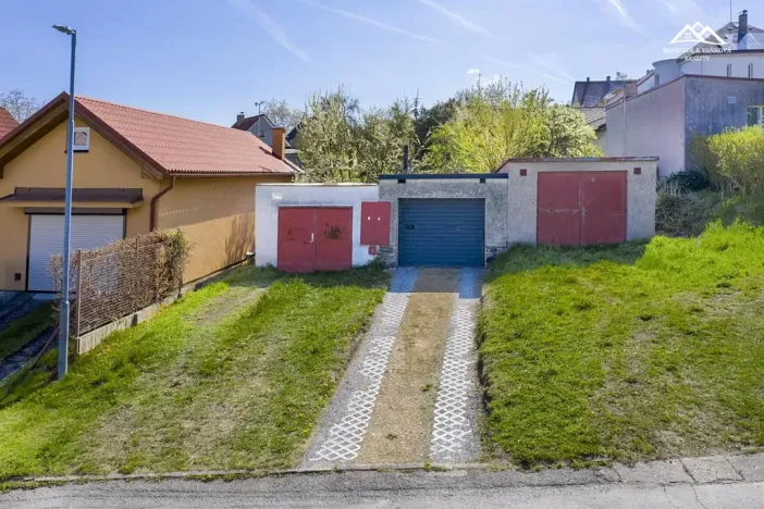 Prodej garáže, Chotěboř, Husova, 19 m2