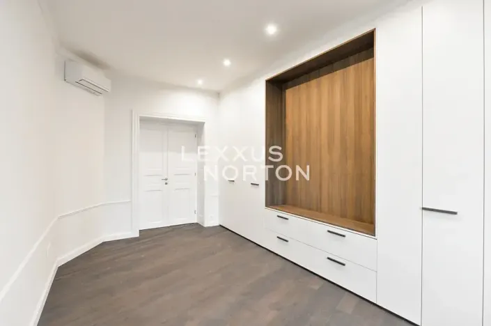 Pronájem bytu 4+kk, Praha - Vinohrady, Laubova, 167 m2