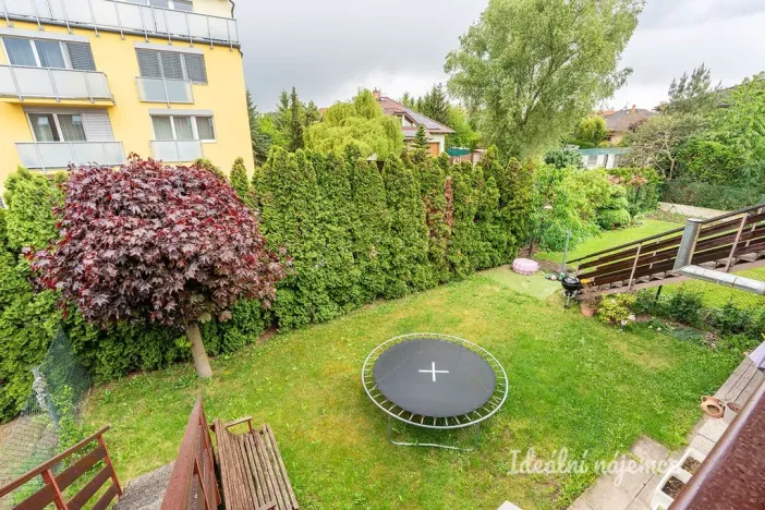 Pronájem bytu 3+kk, Jesenice, Za Rybníkem, 91 m2