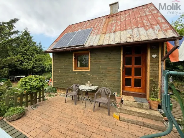 Prodej zahrady, Dolní Zálezly, 465 m2