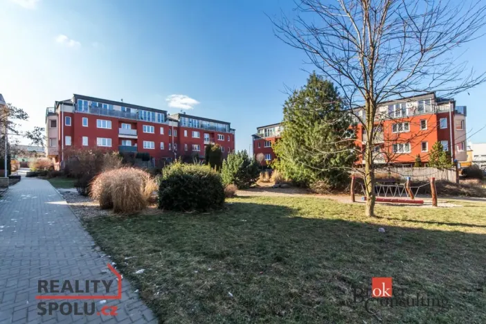 Pronájem bytu 2+kk, 48 m2