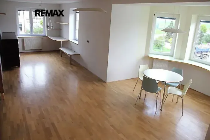 Pronájem bytu 2+kk, Vestec, Ve Stromkách, 106 m2