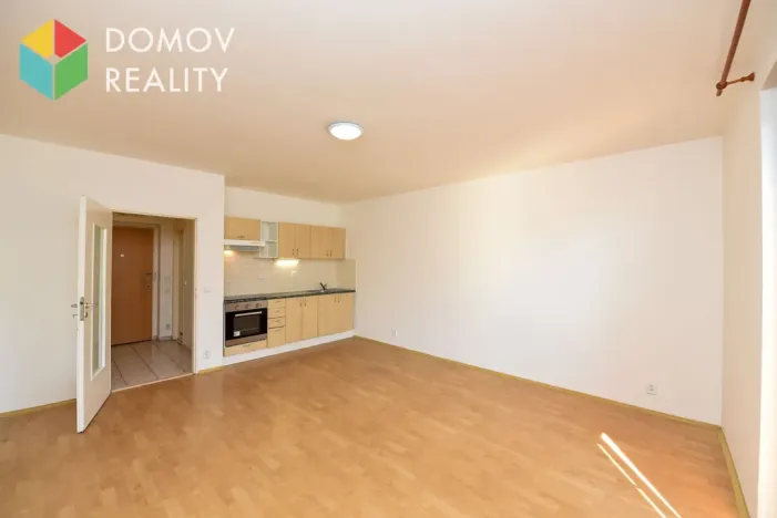 Pronájem bytu 1+kk, Beroun, Pod Homolkou, 30 m2