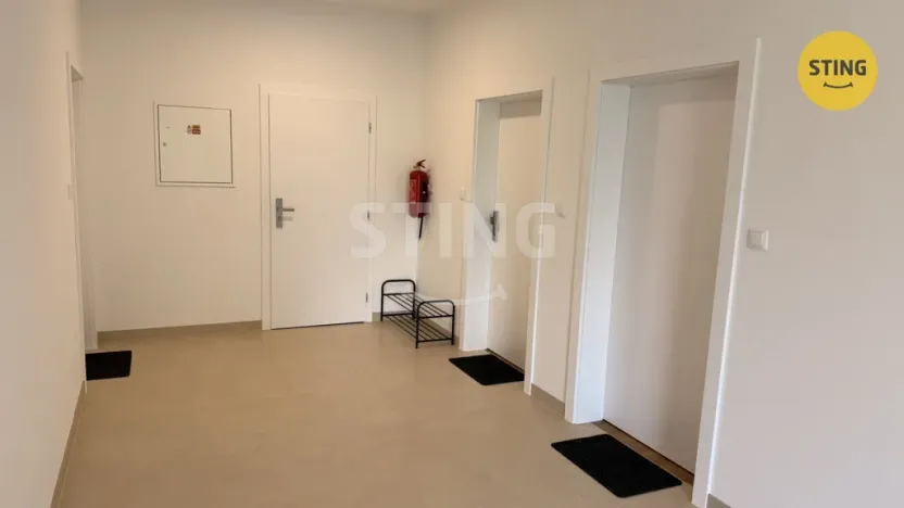 Pronájem bytu 2+kk, Návsí, 80 m2