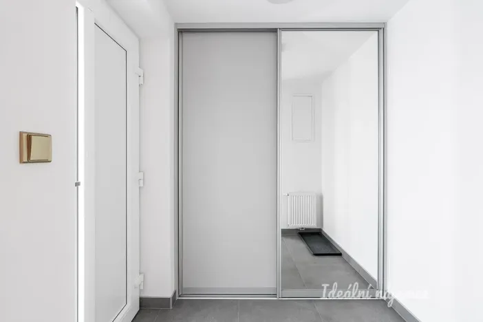 Pronájem bytu 2+kk, Přezletice, Zahradní, 34 m2