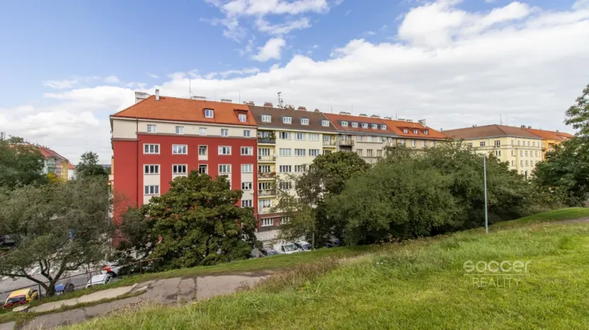 Prodej bytu 2+1, Praha - Žižkov, Jeseniova, 45 m2