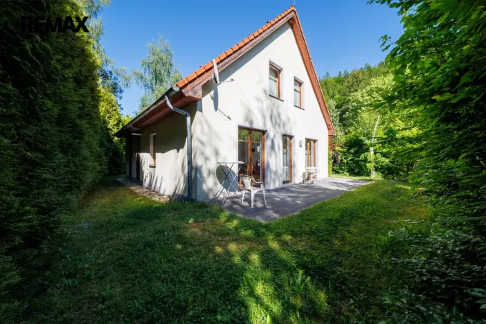 Prodej rodinného domu, Karlovy Vary, Slovenská, 137 m2