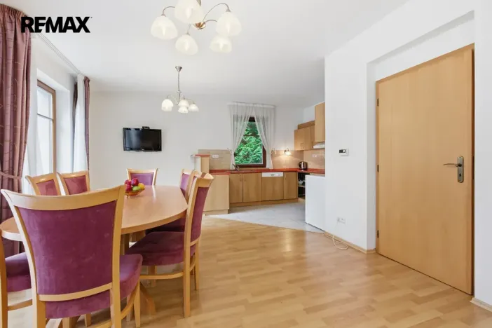 Prodej rodinného domu, Karlovy Vary, Slovenská, 137 m2