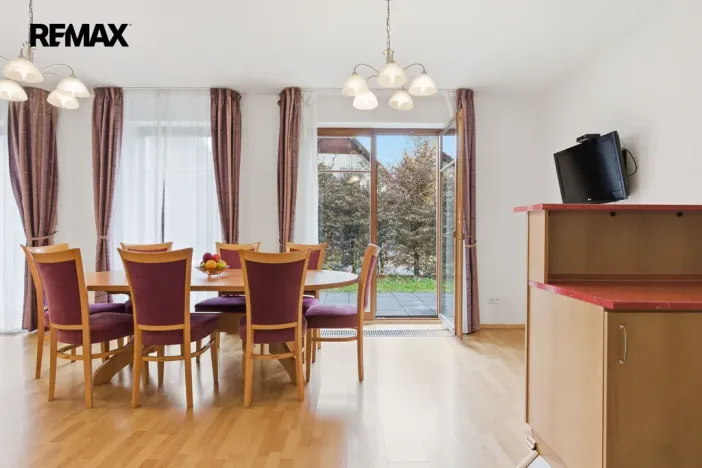 Prodej rodinného domu, Karlovy Vary, Slovenská, 137 m2