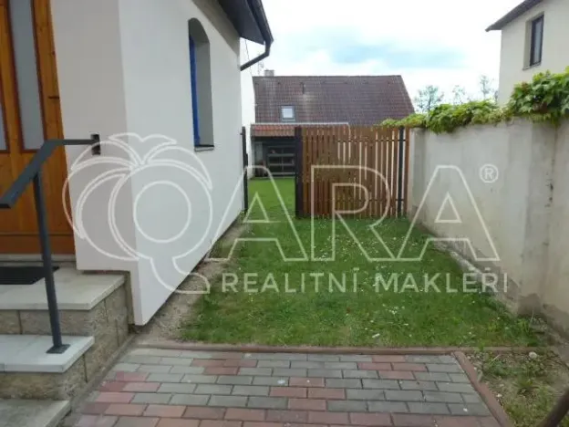 Pronájem bytu 2+kk, Praha - Kolovraty, Mírová, 45 m2