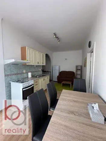 Pronájem bytu 2+kk, České Budějovice, Čechova, 58 m2