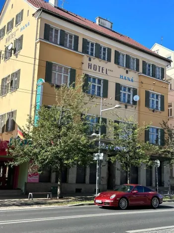 Pronájem bytu 3+1, Mariánské Lázně, Hlavní třída, 89 m2