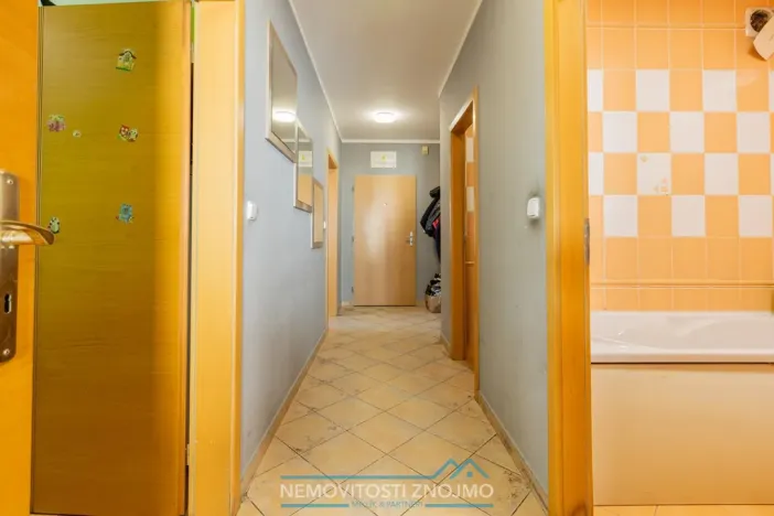 Prodej bytu 3+kk, Znojmo, Jarošova, 71 m2