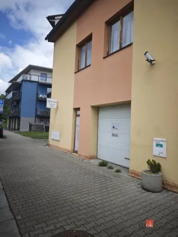 Pronájem obchodního prostoru, Plzeň - Severní Předměstí, Pod Všemi svatými, 73 m2