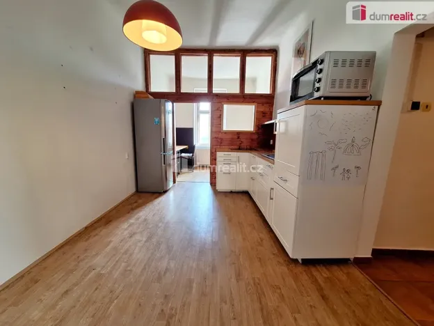 Pronájem bytu 3+kk, Praha, Kamenická, 64 m2