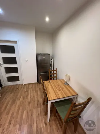 Pronájem bytu 2+kk, Praha - Karlín, Sokolovská, 40 m2