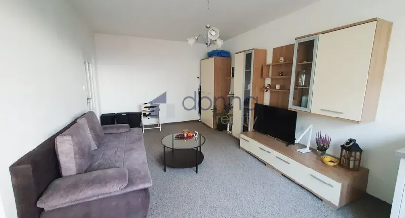 Pronájem bytu 2+1, Praha, Zvolská, 60 m2