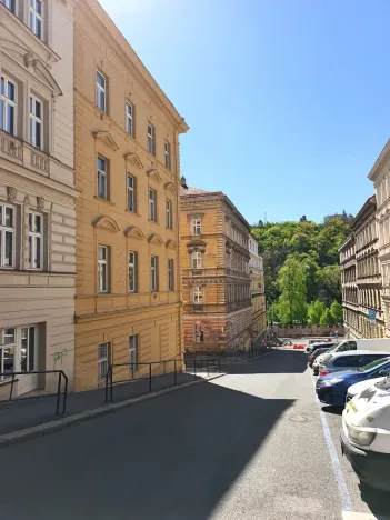 Prodej bytu 1+kk, Praha - Smíchov, Grafická, 15 m2