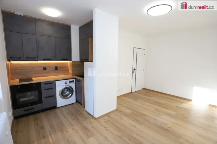 Pronájem bytu 1+kk, Kraslice, Pohraniční stráže, 23 m2
